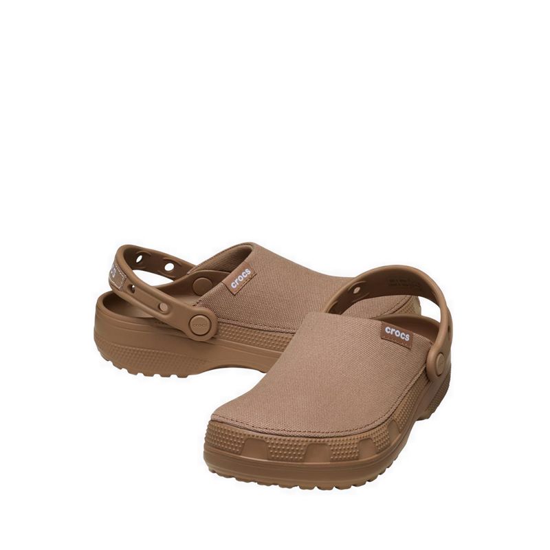 Crocs Classic Crafted Unisex Clog - Milk Chocolate - Gambar 4