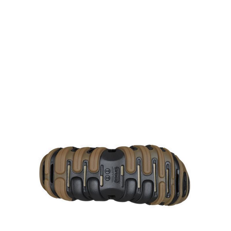 Crocs Echo Gum RO Unisex Clog - Black - Gambar 7