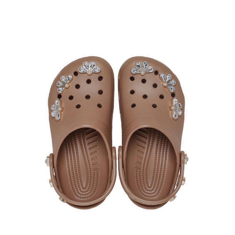 Crocs Classic Pinnacle Embellishment Kids Clog - Latte - Gambar 6